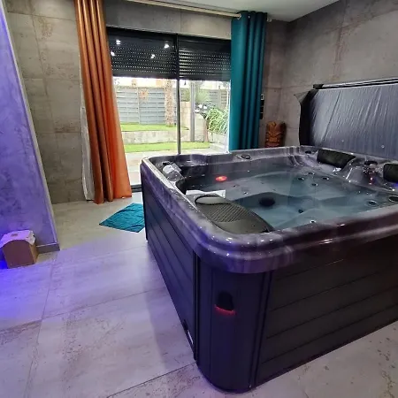 דירה Jacuzzi Sauna Pour 2 Personnes
