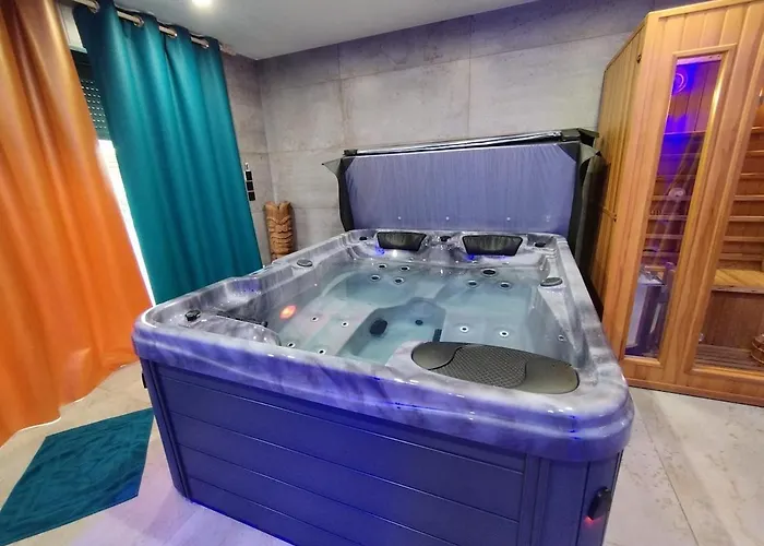 Jacuzzi Sauna Pour 2 Personnes * קאלה