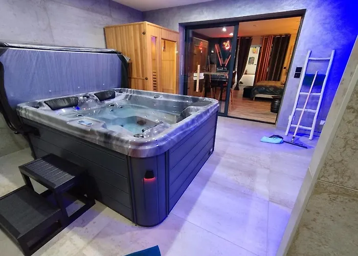 דירה Jacuzzi Sauna Pour 2 Personnes קאלה